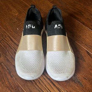APL techloom bliss size 7.5. Worn only a few times